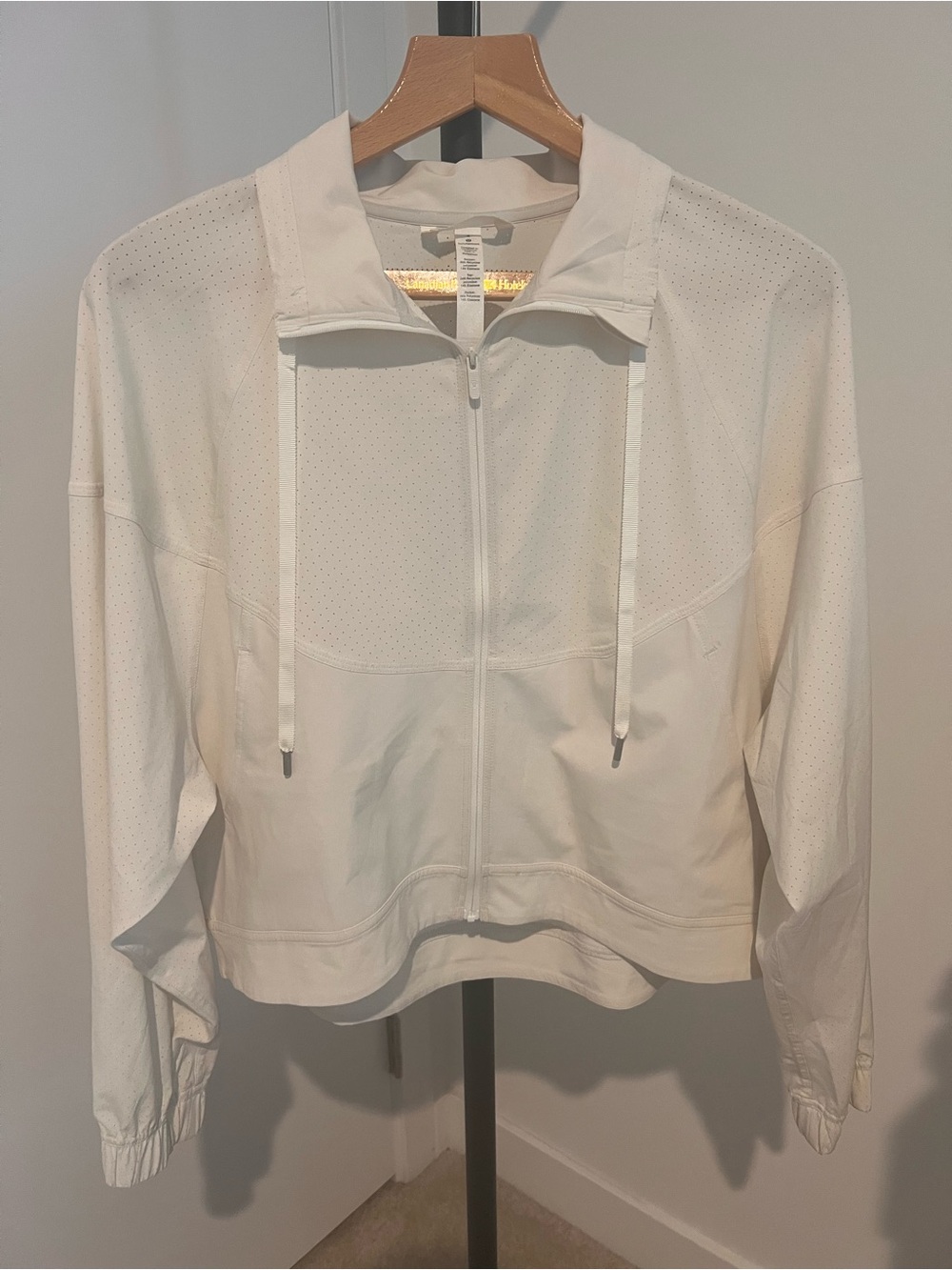lululemon Adapted State Perforated Track Jacket White Size 4